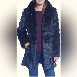 Eliza J grooved fur coat